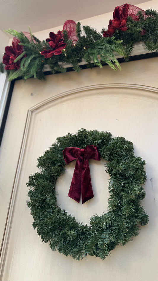 Signature Holiday Styling (50% DEPOSIT ONLY)